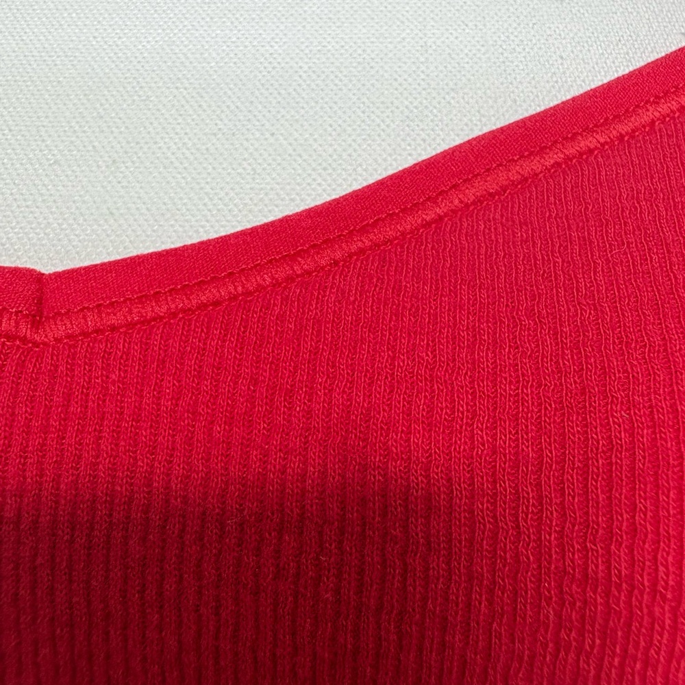Kohl's Red Seamless Logo Elastic Bralette - Picture 5 of 5